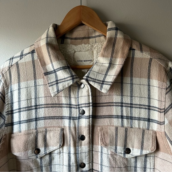 Lucky Brand Beige Plaid Fleece Lined Shacket  Snap Buttons Jacket Size L Nuetral - Picture 2 of 15